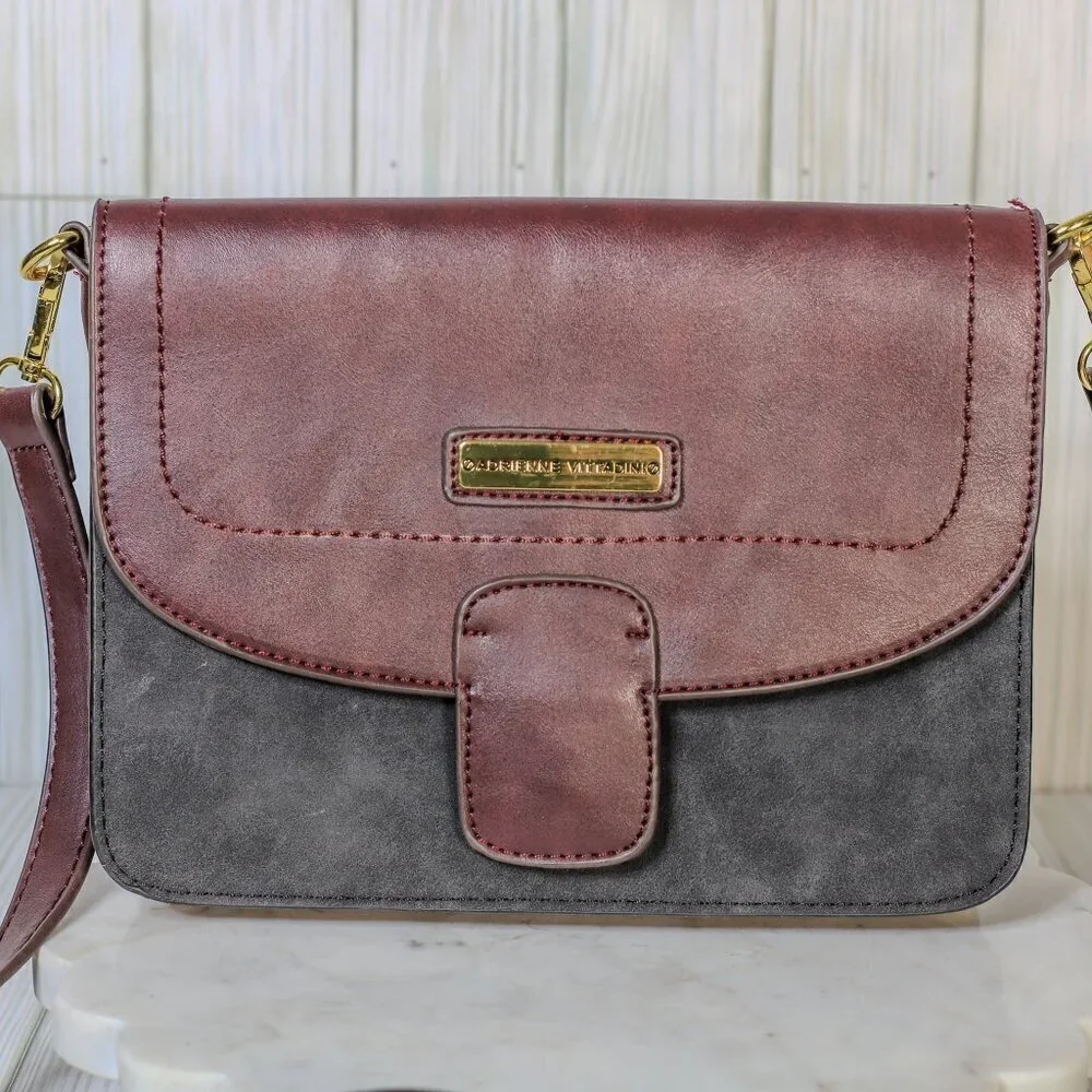 Adrienne Vittadino black/red leather flap top adjustable strap purse